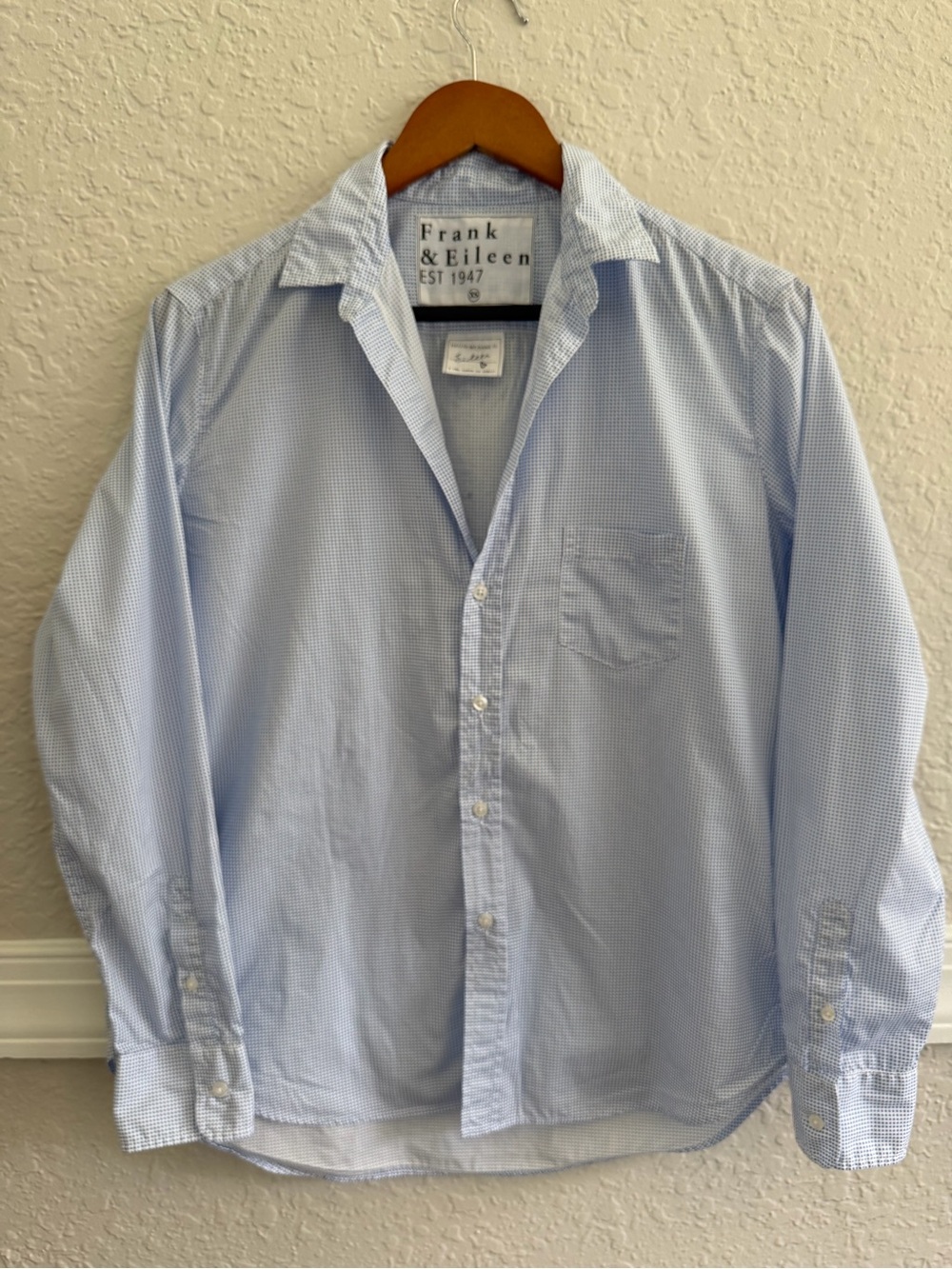 Frank & Eileen 100% Cotton Button-Down Shirt | Women’s XS